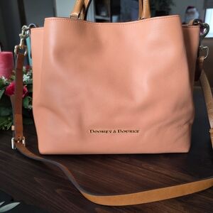 Dooney & Bourke Apricot Large Barlow